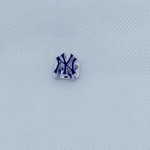 Keep Collective New York Yankees Charm New In Package